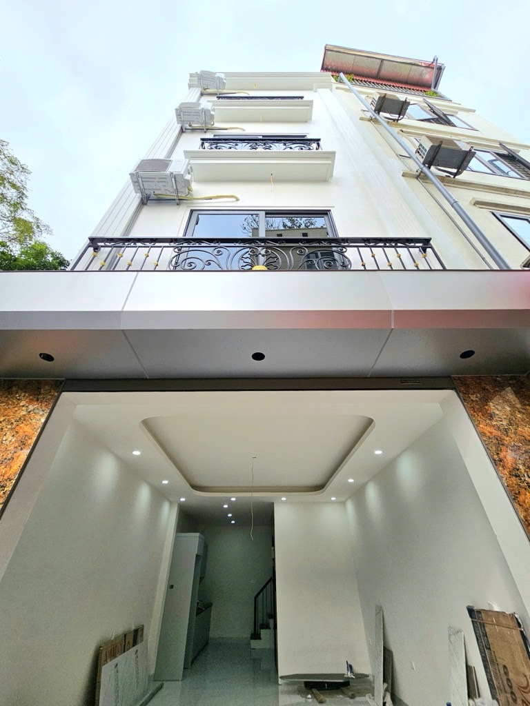 ĐÔNG NGAC - NHÀ MỚI 6 TẦNG, THANG MÁY – NGÕ Ô TÔ – GẦN TRƯỜNG HỌC CÁC CẤP-VIEW ĐẸP.